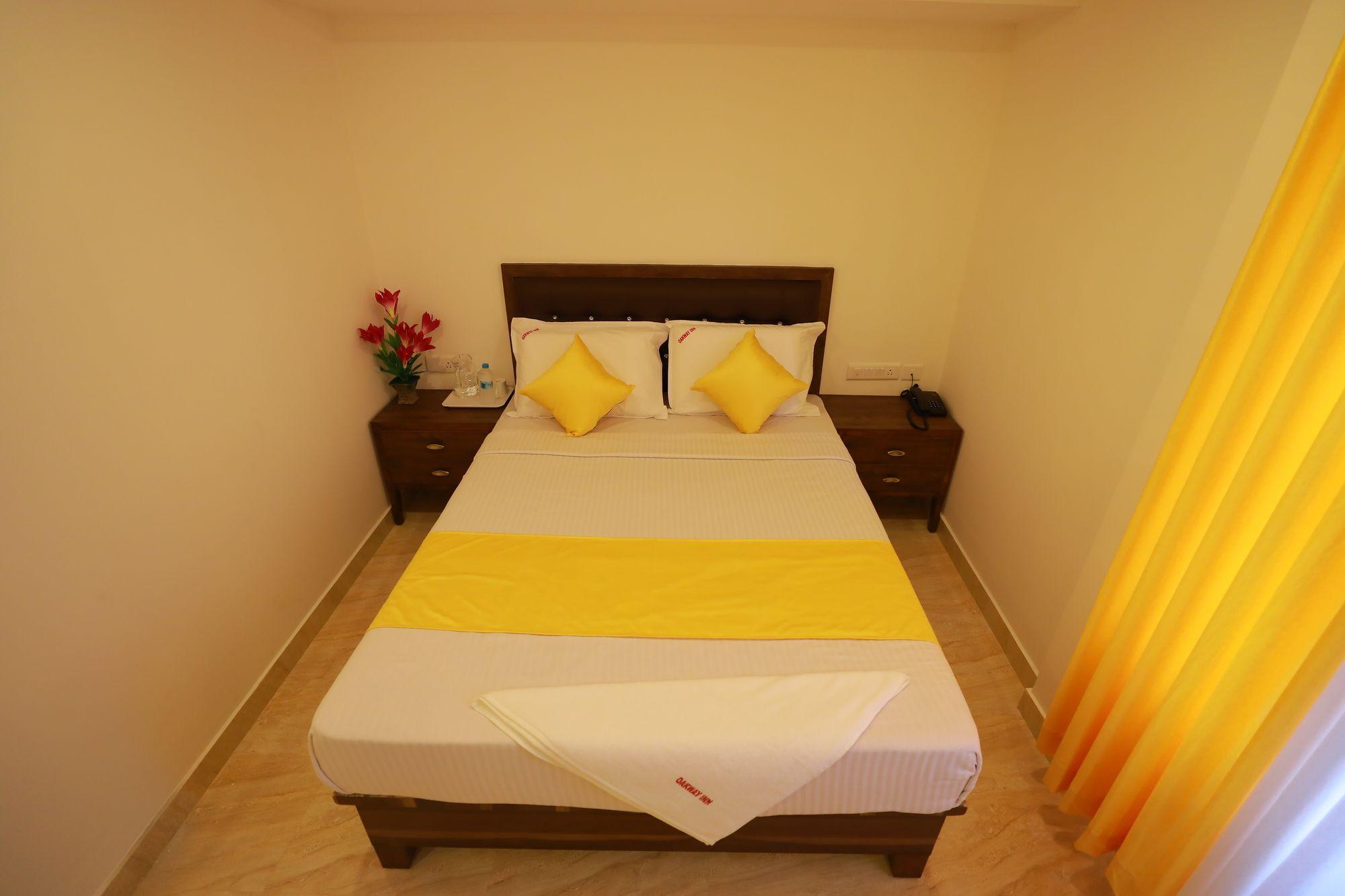 Fabhotel Oakwey Inn - Indiranagar บังกาลอร์ ภายนอก รูปภาพ